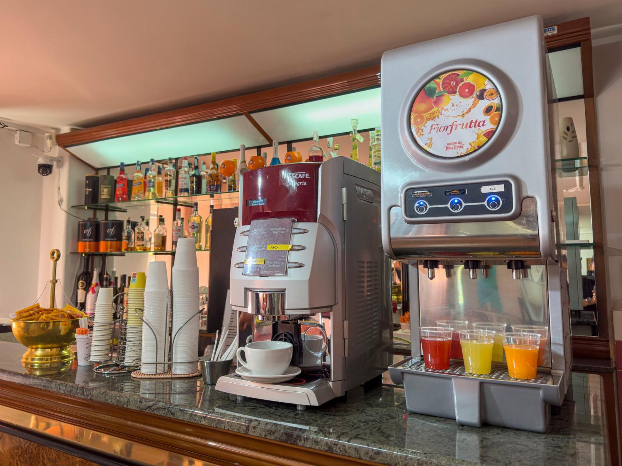 Hotel Martini Casavatore Εξωτερικό φωτογραφία
